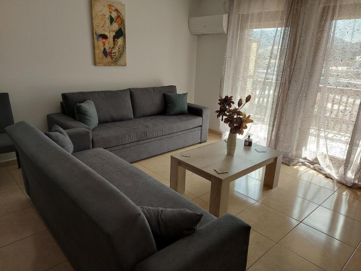 Ina House Daire Varella Dış mekan fotoğraf